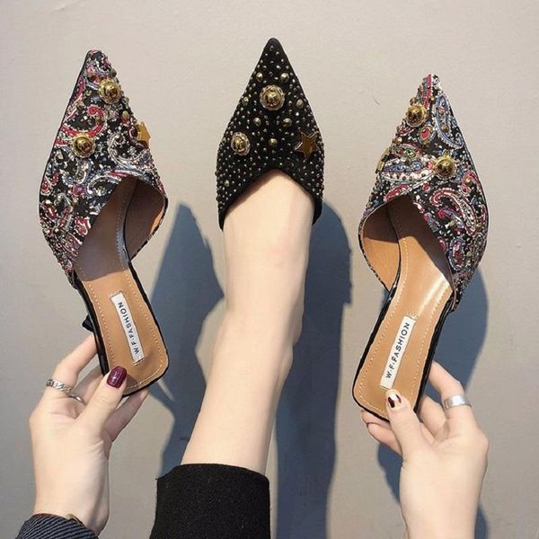 slippers women's high-heeled suede pointed muller shoes female baotou half fine with rhinestones stars rivets 2021 summ, Black
slippers women's high-heeled suede pointed muller shoes female baotou half fine with rhinestones stars rivets 2021 summ, Black