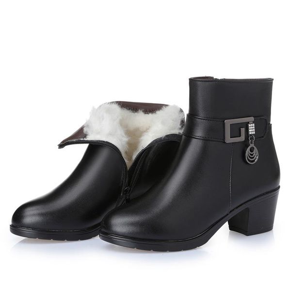 boots genuine leather women 2021 winter thick wool lined warm snow large size shoes, Black
boots genuine leather women 2021 winter thick wool lined warm snow large size shoes, Black
