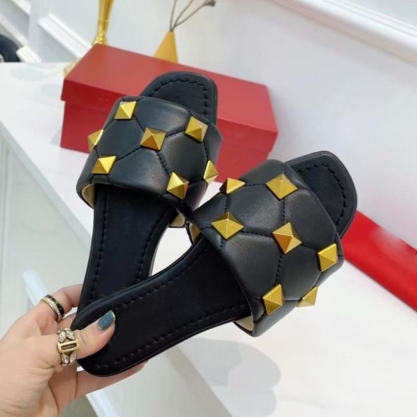 slippers 2021 rivet flat beach women rhombic leather open toe sandals summer sweety color comfort vacation shoes for ladies, Black
slippers 2021 rivet flat beach women rhombic leather open toe sandals summer sweety color comfort vacation shoes for ladies, Black