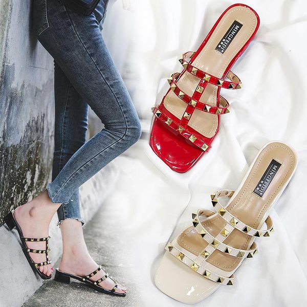riveting nail chunky-heel slipper female 2021 summer low heel a- line british outer wear fashion slippers, Black
riveting nail chunky-heel slipper female 2021 summer low heel a- line british outer wear fashion slippers, Black