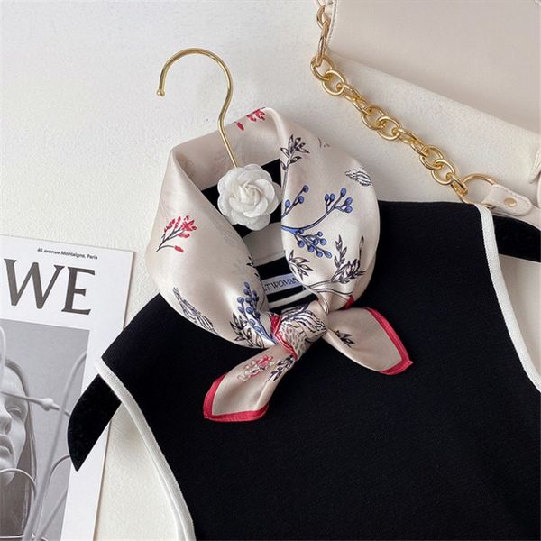 scarves) womens fashion spring and autumn silk mulberry summer thin temperament small square towel decorative scarf french, Blue;gray
scarves) womens fashion spring and autumn silk mulberry summer thin temperament small square towel decorative scarf french, Blue;gray