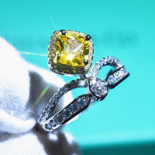 cluster rings fashion yellow crystal citrine gemstones diamonds crown for women white gold silver color bague jewelry bijoux party gifts, Golden;silver
cluster rings fashion yellow crystal citrine gemstones diamonds crown for women white gold silver color bague jewelry bijoux party gifts, Golden;silver