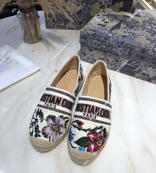 women hemp slip 2021 rosa mutabilis embroidered fisherman shoes granville straw casual loafers flats espadrilles size 35-40, Red;white
women hemp slip 2021 rosa mutabilis embroidered fisherman shoes granville straw casual loafers flats espadrilles size 35-40, Red;white