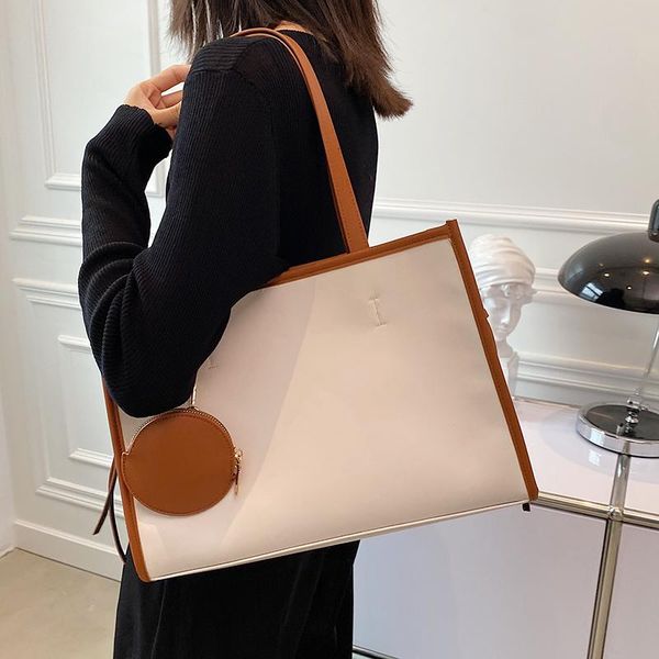 evening bags women large capacity handbags shoulder designer pu leather travel tote bag fashion female messenger
evening bags women large capacity handbags shoulder designer pu leather travel tote bag fashion female messenger