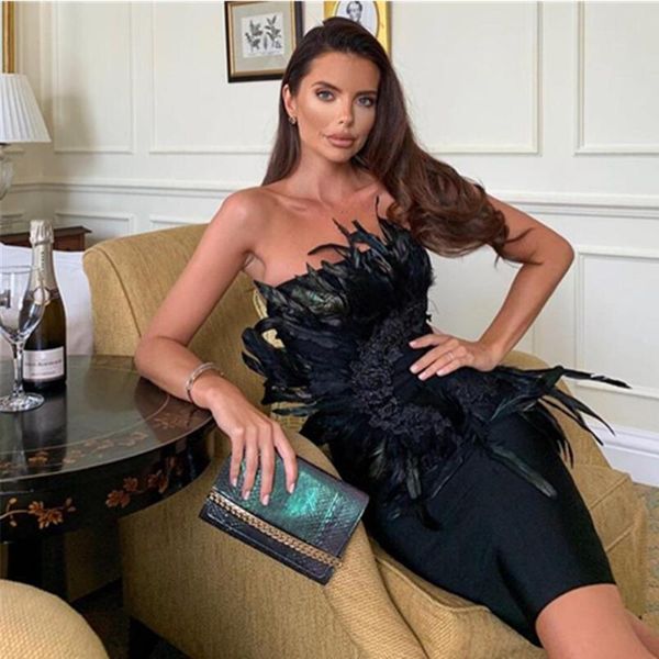 casual dresses summer fashion strapless backless black feather women bodycon bandage dress 2021 celebrity evening party club vestido, Black;gray
casual dresses summer fashion strapless backless black feather women bodycon bandage dress 2021 celebrity evening party club vestido, Black;gray