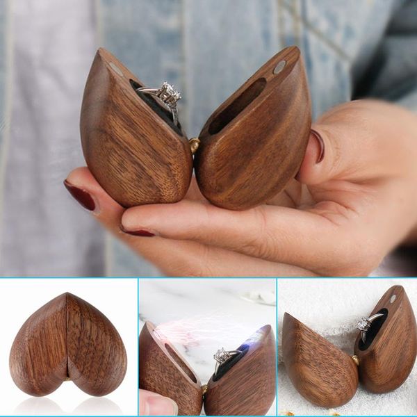 heart-shaped ring box 50*56cm magnetic walnut wood holder jewellery case for wedding proposal engagement yu-home party favor
heart-shaped ring box 50*56cm magnetic walnut wood holder jewellery case for wedding proposal engagement yu-home party favor