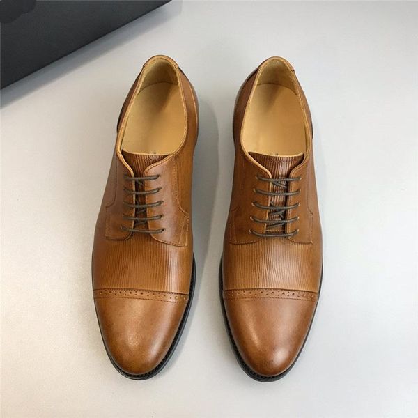 high-end shoes handmade custom three-joint leather british business wedding groom men's goodyear dress, Black
high-end shoes handmade custom three-joint leather british business wedding groom men's goodyear dress, Black