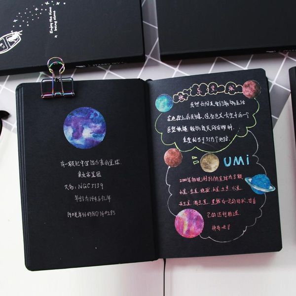19*13cm 96page sketchbook diary for drawing painting black paper notepad graffiti office school stationery gifts notepads, Purple;pink
19*13cm 96page sketchbook diary for drawing painting black paper notepad graffiti office school stationery gifts notepads, Purple;pink