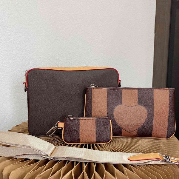 evening bags designer l messenger small postman bag men's three-piece satchel for slanting suitable the fashionable choice of dail
evening bags designer l messenger small postman bag men's three-piece satchel for slanting suitable the fashionable choice of dail