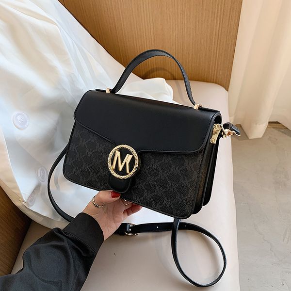 new arrivals ashion luxury brand m letter crossbody bags for women ladies famous designer tote messenger bag female shoulder b
new arrivals ashion luxury brand m letter crossbody bags for women ladies famous designer tote messenger bag female shoulder b