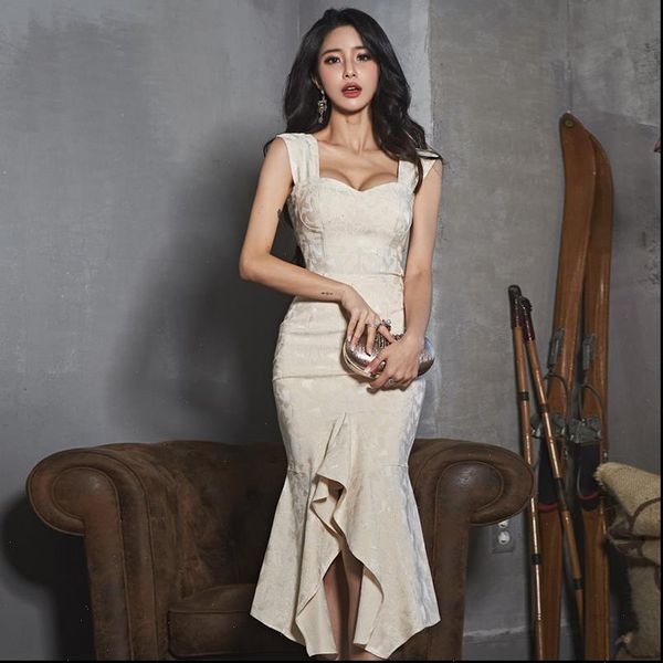 fashion women tracksuits comfortable white short basic shirt arrival vintage elegant asymmetrical skirt 2 pieces lovely set, Gray
fashion women tracksuits comfortable white short basic shirt arrival vintage elegant asymmetrical skirt 2 pieces lovely set, Gray