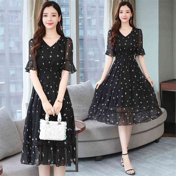 plus size summer v-neck chiffon midi vestidos elegant korean women party chic sundress black casual boho beach dress 210528, Black;gray
plus size summer v-neck chiffon midi vestidos elegant korean women party chic sundress black casual boho beach dress 210528, Black;gray