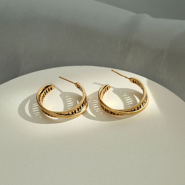special offer 70% off luxury jewelry temperament and atmosphere s925 silver needle for women fashion earrings geometric cross personality ea, Golden;silver
special offer 70% off luxury jewelry temperament and atmosphere s925 silver needle for women fashion earrings geometric cross personality ea, Golden;silver