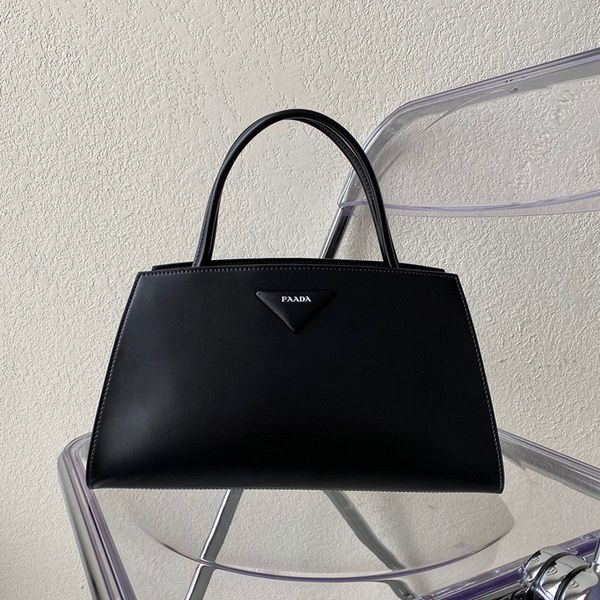 women luxurys designers bags 2021 crossbody bag handbag purse advanced large capacity simple hourgla zhouzhoubao123 designer handbags purse
women luxurys designers bags 2021 crossbody bag handbag purse advanced large capacity simple hourgla zhouzhoubao123 designer handbags purse