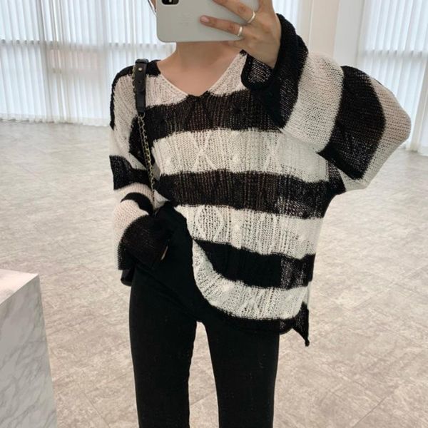 women's sweaters 2021 autumn lazy wind stitching color stripes hollow out split knitted long sleeve sweater fashion casual pullover, White;black
women's sweaters 2021 autumn lazy wind stitching color stripes hollow out split knitted long sleeve sweater fashion casual pullover, White;black