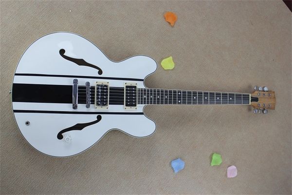 custom 35 electric guitar,white guitar,semi hollow body,hh pickups,black stripe,chrome bridge,1 switch,mahogany neck
custom 35 electric guitar,white guitar,semi hollow body,hh pickups,black stripe,chrome bridge,1 switch,mahogany neck