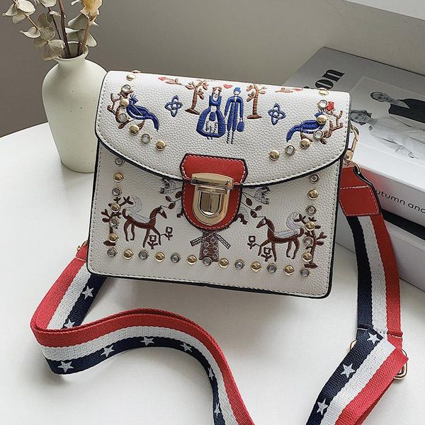 evening bags retro embroidery shoulder for women rivet designer crossbody ladies broadband small messenger bag simple flap handbags
evening bags retro embroidery shoulder for women rivet designer crossbody ladies broadband small messenger bag simple flap handbags