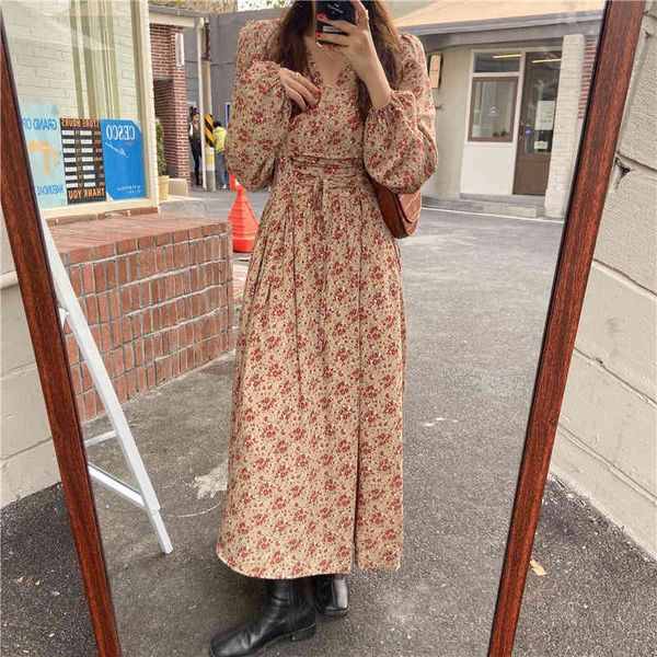 dresses all match v-neck a-line loose stylish pleated floral printing streetwear women chic high waist long es, Black;gray
dresses all match v-neck a-line loose stylish pleated floral printing streetwear women chic high waist long es, Black;gray