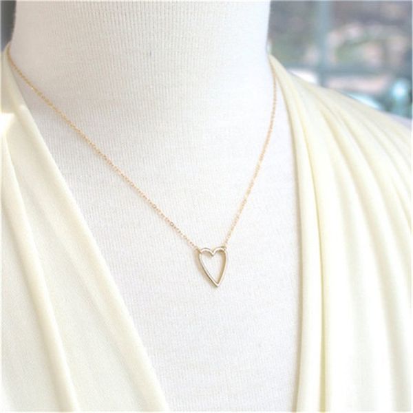 europe and the united states cross-border hollow out love hearts necklace female pendant, Silver
europe and the united states cross-border hollow out love hearts necklace female pendant, Silver