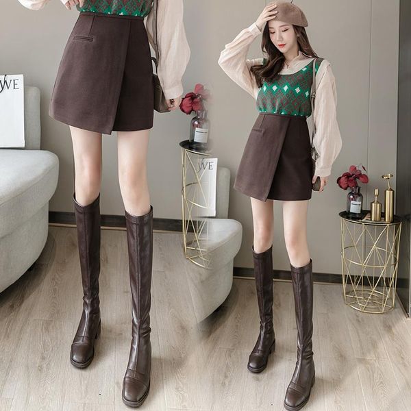 style in autumn and winter 2021, pure color high waist short skirt for women, slim waist, split tweed a-line trend skirts, Black
style in autumn and winter 2021, pure color high waist short skirt for women, slim waist, split tweed a-line trend skirts, Black