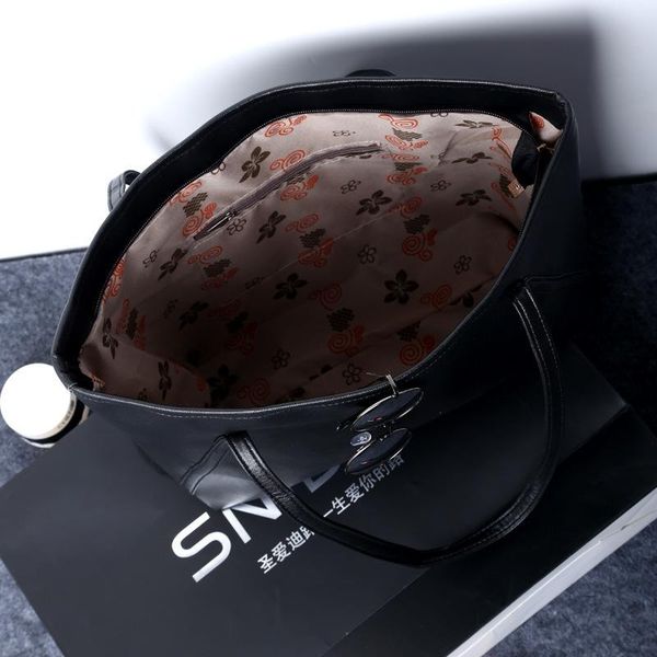 evening bags 2021autumn european and american fashion bag toothpick pattern shoulder leisure handbag
evening bags 2021autumn european and american fashion bag toothpick pattern shoulder leisure handbag