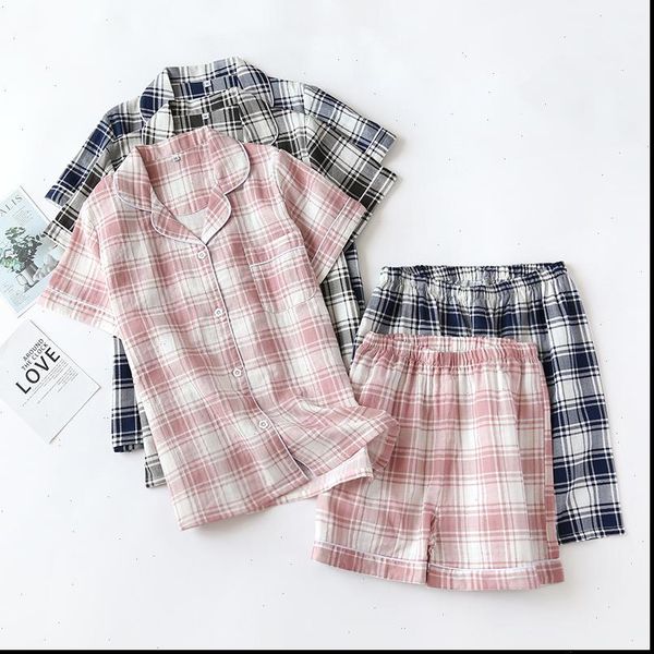 summer men and 100% cotton womens sleepwears double gauze pajamas plaid short sleeved shorts suit couple casual home service two, Black;red
summer men and 100% cotton womens sleepwears double gauze pajamas plaid short sleeved shorts suit couple casual home service two, Black;red
