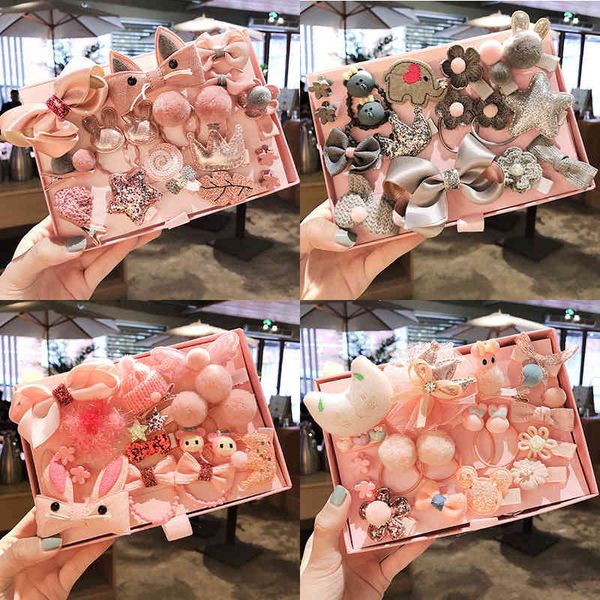 net red korean children's hairpin set gift box princess headdress butterfly knot hair rope 18 piece cute, Slivery;white
net red korean children's hairpin set gift box princess headdress butterfly knot hair rope 18 piece cute, Slivery;white