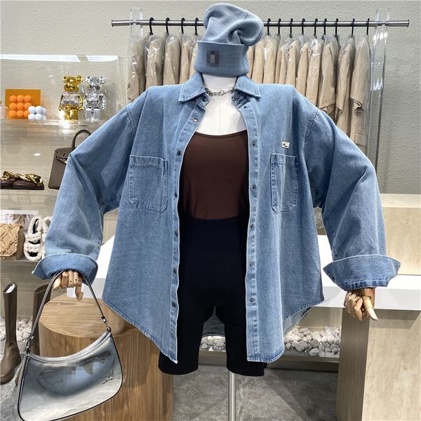blouses pocket labelled niche design denim in middle of the use versatile lapel shirt, White
blouses pocket labelled niche design denim in middle of the use versatile lapel shirt, White