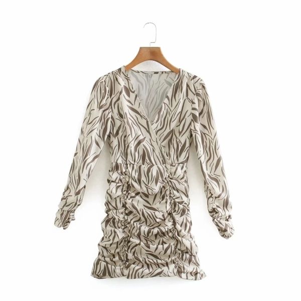 spring women digital printing pleated mini dress female v neck nine quarter sleeve clothes casual lady slim vestido d7363 210430, Black;gray
spring women digital printing pleated mini dress female v neck nine quarter sleeve clothes casual lady slim vestido d7363 210430, Black;gray