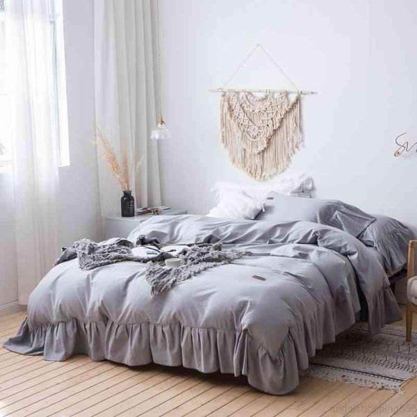 white grey wide ruffled duvet cover sheet/fitted sheet washed cotton soft bedding for girls king twin size bed set
white grey wide ruffled duvet cover sheet/fitted sheet washed cotton soft bedding for girls king twin size bed set