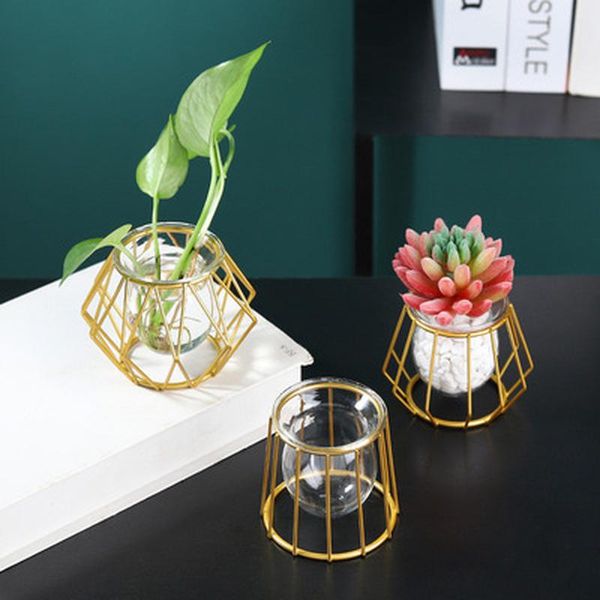 vases nordic retro iron line vase hydroponic plant flower home decoration metal holder styles ornament
vases nordic retro iron line vase hydroponic plant flower home decoration metal holder styles ornament