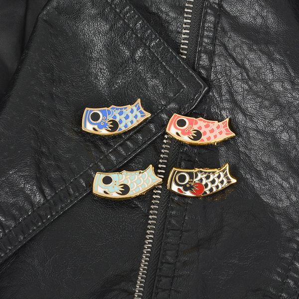 japanese personality alloy carp brooches cartoon oil dripping enamel fish pins for children business gift backpack badge accessories, Gray
japanese personality alloy carp brooches cartoon oil dripping enamel fish pins for children business gift backpack badge accessories, Gray