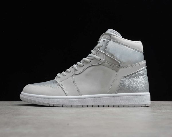 2022 designer mens womens high basketball shoes 1s banned from wearing chicago black red toes bunny sneakers luxury trainers 02
2022 designer mens womens high basketball shoes 1s banned from wearing chicago black red toes bunny sneakers luxury trainers 02