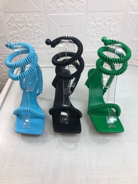 2022 latest catwalk women's high-heeled sandals have a full sense of telephone line design and complete packaging, Black
2022 latest catwalk women's high-heeled sandals have a full sense of telephone line design and complete packaging, Black