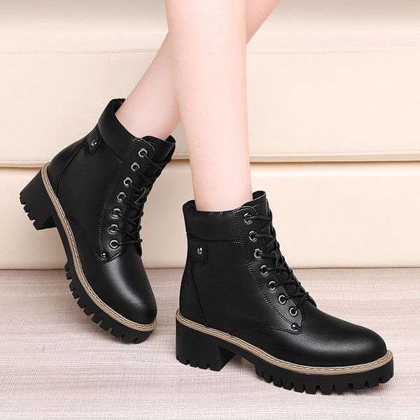 boots 2021 autumn winter style famous star same rhinestone women's short leather women snow, Black
boots 2021 autumn winter style famous star same rhinestone women's short leather women snow, Black