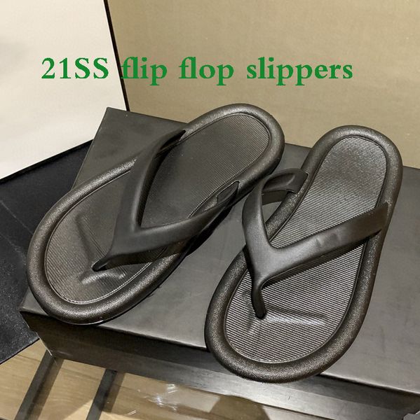 with box 21ss flip flop slippers women slide black white fashion light beach comfortable convenient size 36-41
with box 21ss flip flop slippers women slide black white fashion light beach comfortable convenient size 36-41