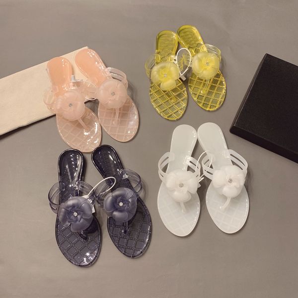 2021 luxury designer women flower flip flops slippers summer beach mujer fashion sandals with box size 35-40 a1, Black
2021 luxury designer women flower flip flops slippers summer beach mujer fashion sandals with box size 35-40 a1, Black