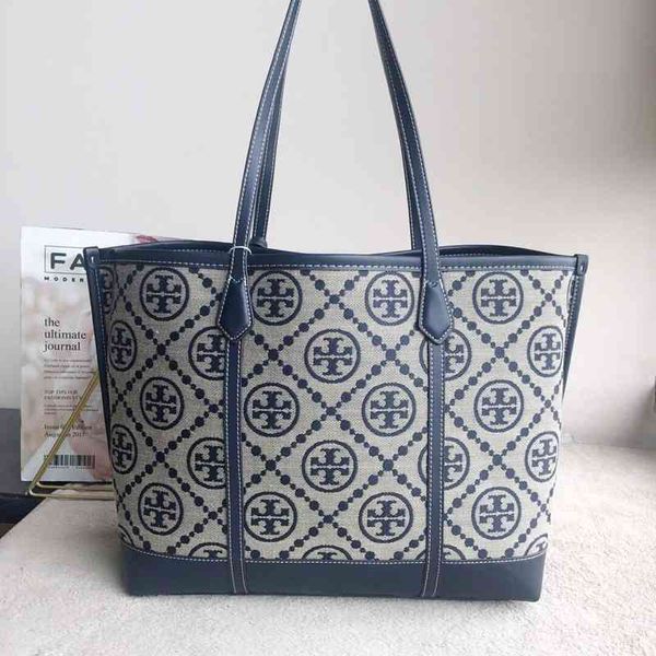 70% off new tote leather large capacity classic flower shopping handbag simple and versatile purse cyber monday
70% off new tote leather large capacity classic flower shopping handbag simple and versatile purse cyber monday
