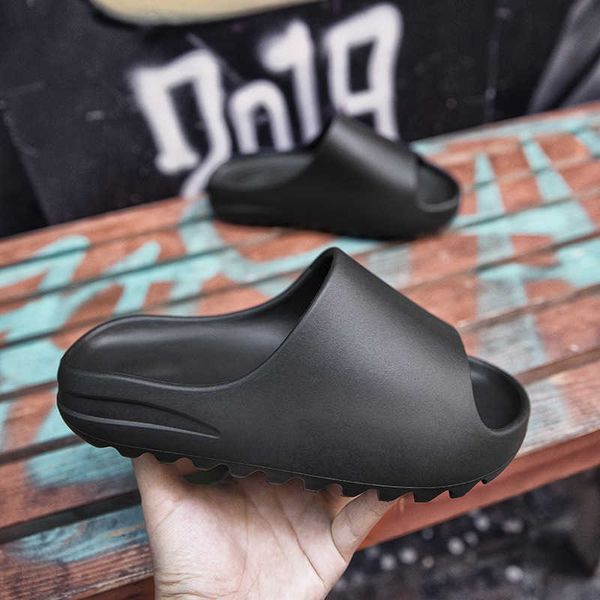 tiktok kanye sandalsthe kan autumn new men's slippers, ye, shoes same trend coconut couple shoes, sandals. yw yw, Black
tiktok kanye sandalsthe kan autumn new men's slippers, ye, shoes same trend coconut couple shoes, sandals. yw yw, Black