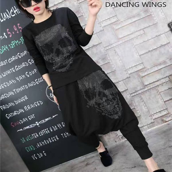 women's tracksuits vetement femme 2021 spring summer fashion print drilling t shirt and loose hanging pants hip hop 2 pieces sets, Gray
women's tracksuits vetement femme 2021 spring summer fashion print drilling t shirt and loose hanging pants hip hop 2 pieces sets, Gray