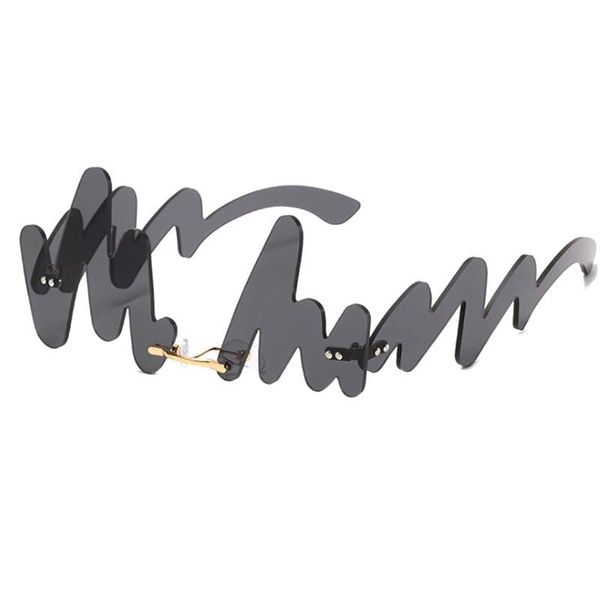 sunglasses luxury wave tide rimless women 2021 vintage punk sunglass sun glasses men oculos feminino lentes gafas de sol uv400, White;black
sunglasses luxury wave tide rimless women 2021 vintage punk sunglass sun glasses men oculos feminino lentes gafas de sol uv400, White;black