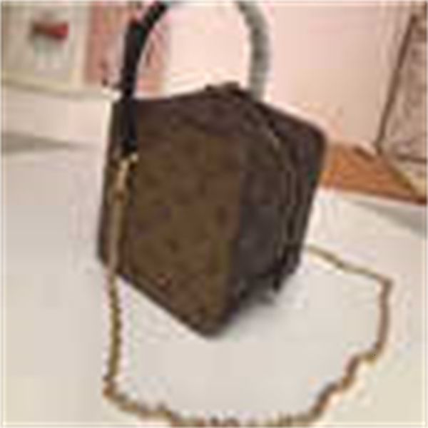 luxury m62791 simple small square bag lady handbag handbags iconic brand handles shoulder bags totes cross body bag designer clutches ev
luxury m62791 simple small square bag lady handbag handbags iconic brand handles shoulder bags totes cross body bag designer clutches ev