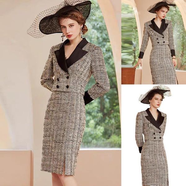 elegant women suits custom made peaked lapel check blazer & knee length skirt office lady france style double breasted jacket two piece dres, White
elegant women suits custom made peaked lapel check blazer & knee length skirt office lady france style double breasted jacket two piece dres, White