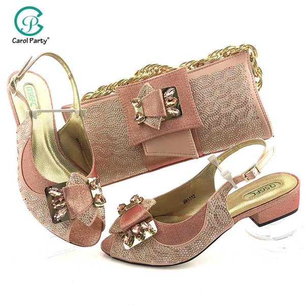 dress shoes 2021 italian design woman heels and bag set peach color wedding party matching, Black
dress shoes 2021 italian design woman heels and bag set peach color wedding party matching, Black