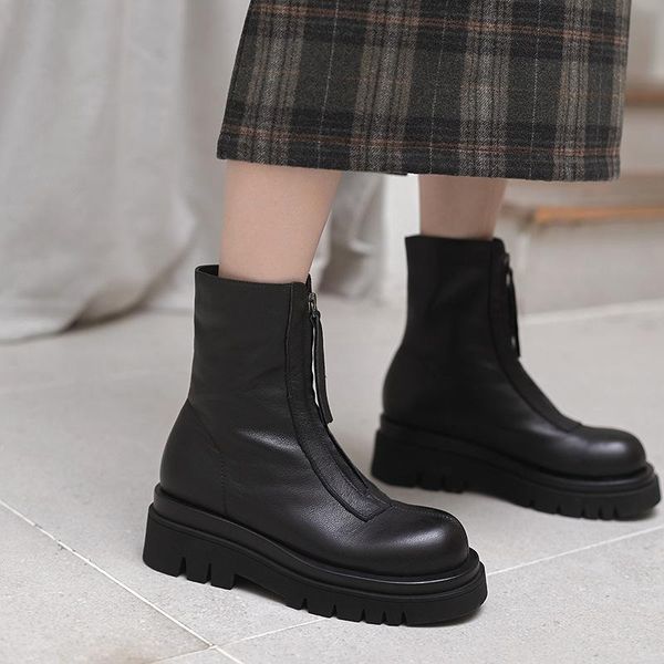 boots heel medium leather head autumn and winter women's round shoes metal waterproof platform, Black
boots heel medium leather head autumn and winter women's round shoes metal waterproof platform, Black