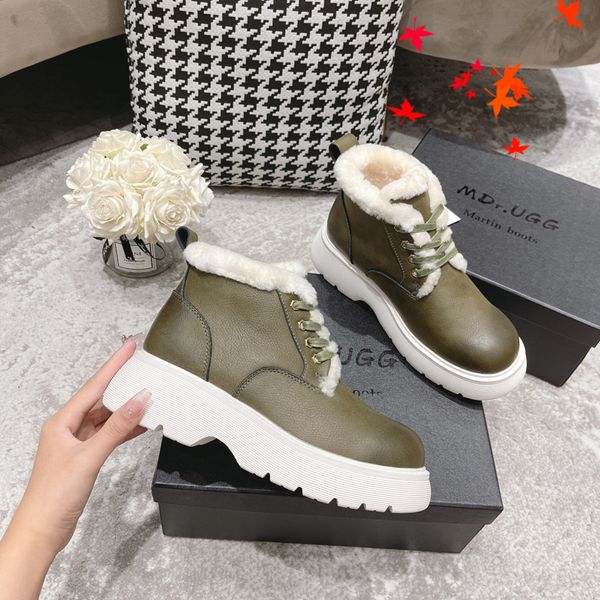 2022 winter women dress boots high heels design leather boot knitted sock-like flats biker luxury designer shoes tall ankle booties with log, Black
2022 winter women dress boots high heels design leather boot knitted sock-like flats biker luxury designer shoes tall ankle booties with log, Black