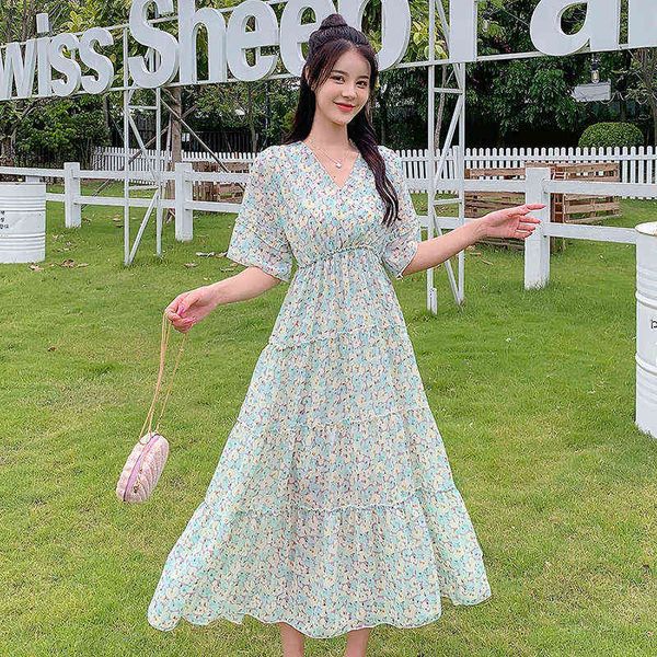 luxury dress summer short sleeved dresses with sweet v-neck medium length, slim waist, ruffle hem and long skirt, Black;gray
luxury dress summer short sleeved dresses with sweet v-neck medium length, slim waist, ruffle hem and long skirt, Black;gray