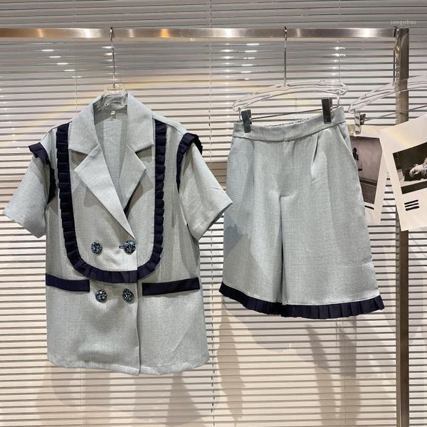 women's tracksuits lace short sleeve blazer coat + 5-point shorts women 2021 summer blue two piece set, Gray
women's tracksuits lace short sleeve blazer coat + 5-point shorts women 2021 summer blue two piece set, Gray