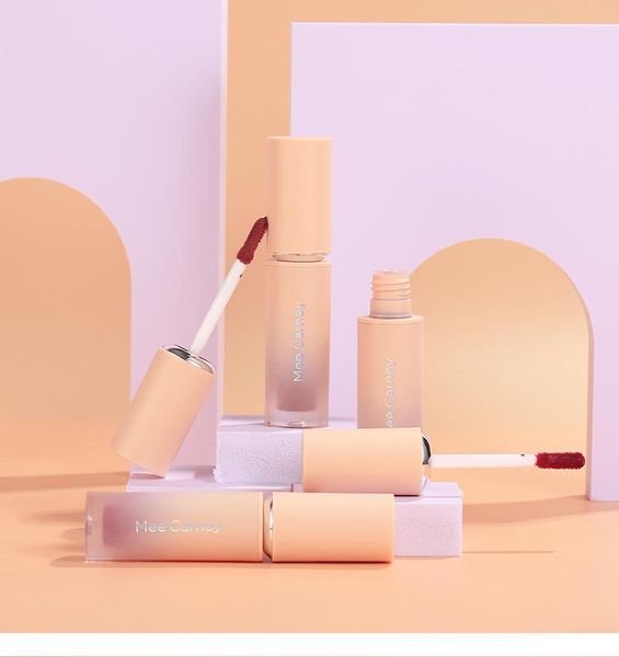 lip gloss 8 colors velvet matte glaze waterproof non-marking sweat-proof lipstick long lasting makeuptslm1
lip gloss 8 colors velvet matte glaze waterproof non-marking sweat-proof lipstick long lasting makeuptslm1