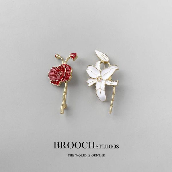 pins, brooches oil painting style retro lily tulip persian chrysanthemum brooch high-grade female neckline, Gray
pins, brooches oil painting style retro lily tulip persian chrysanthemum brooch high-grade female neckline, Gray